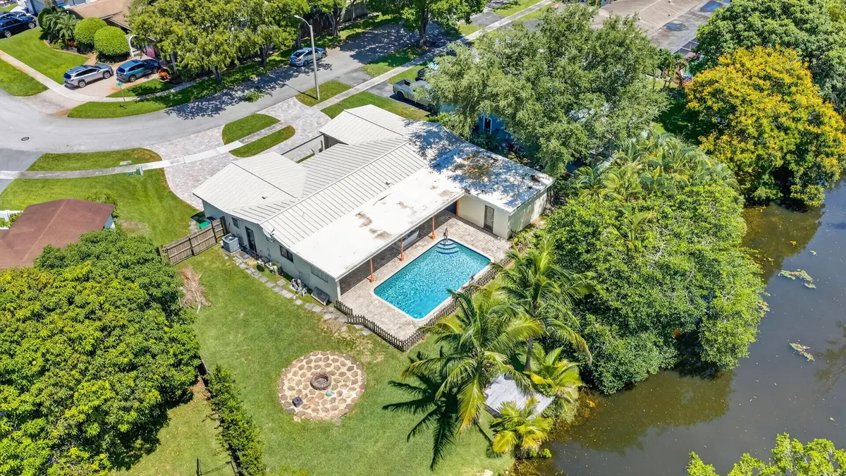 42-web-or-mls-DJI_20260620030016_0337_D at 5411 SW 94th Avenue, Cooper City
