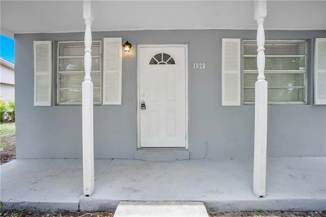 Photo 3 at 1929 NE 48th Court, Pompano Beach