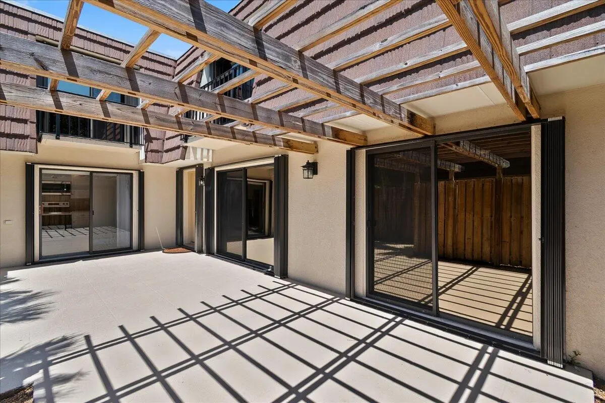 Lanai at 2108 21st Lane, Palm Beach Gardens