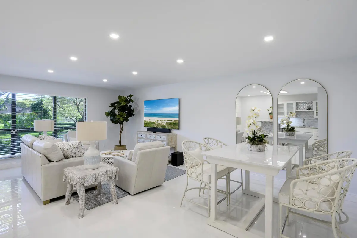 Kitchen/Family Room at 11335 Twelve Oaks Way, North Palm Beach