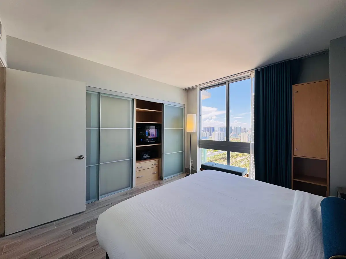 Foto 6-22-26, 2 54 20 pm at 18683 Collins Avenue 2303, Sunny Isles Beach
