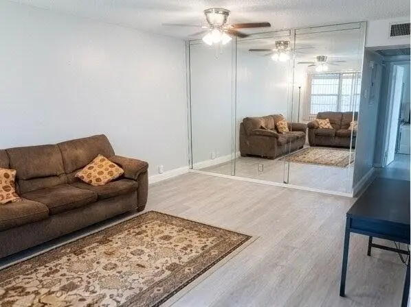 Living Room at 25 Upminster B 25, Deerfield Beach