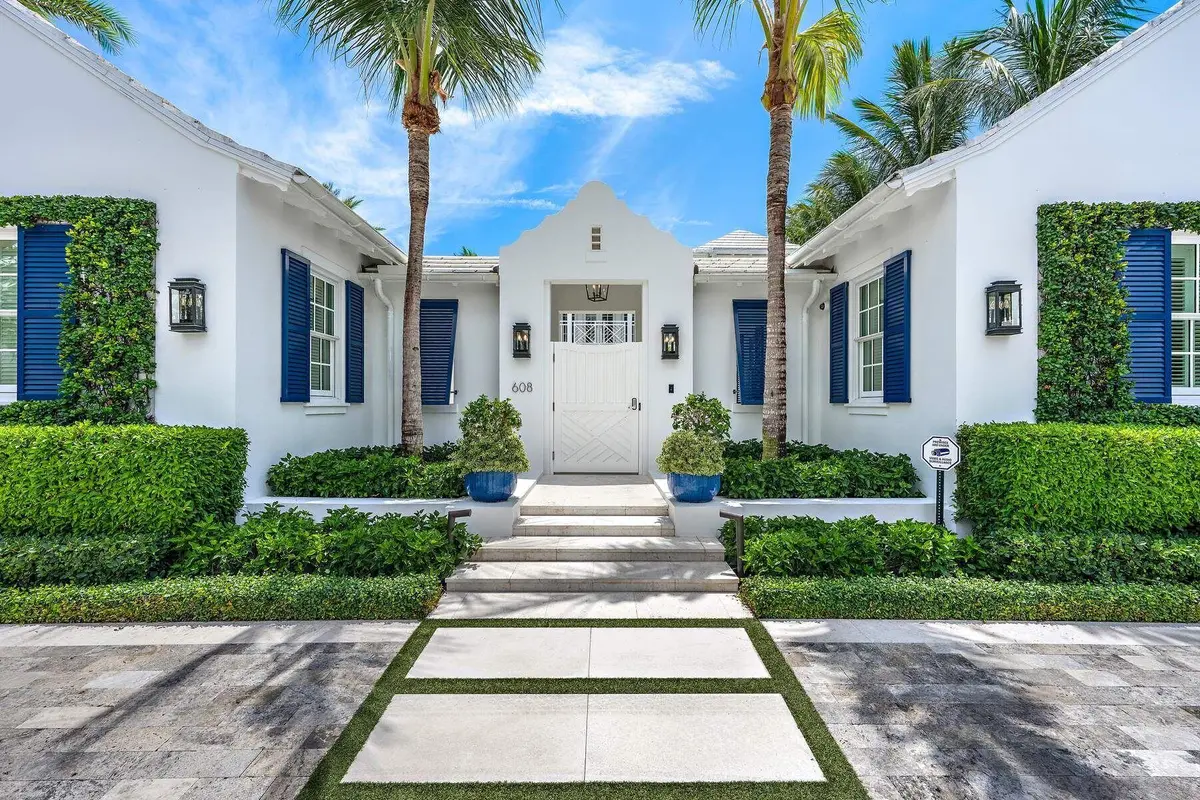 608 Island Drive - B5P9ZG(1) at 608 Island Drive, Palm Beach