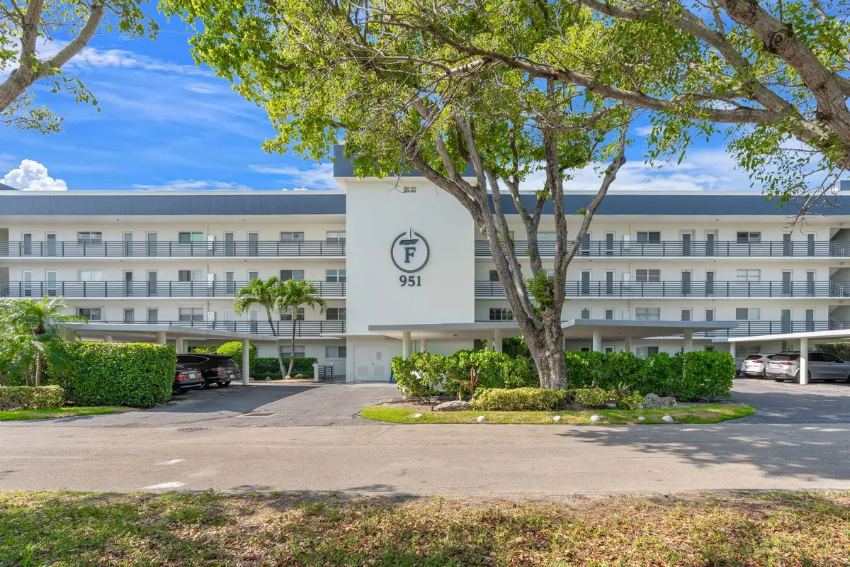 951 Spanish Cir apt 346 at 951 Spanish Circle 346, Delray Beach