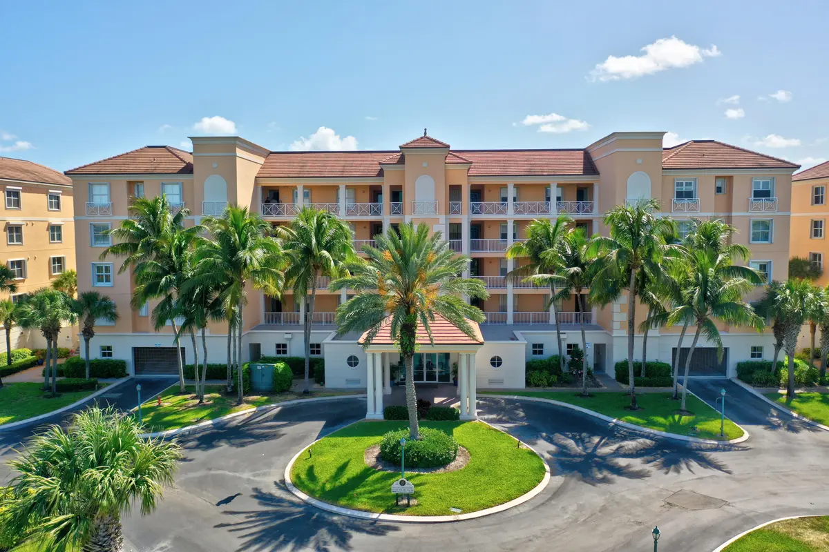 OCEANHOUSE 2000 BUILDING.. at 2024 Windward Drive, Fort Pierce