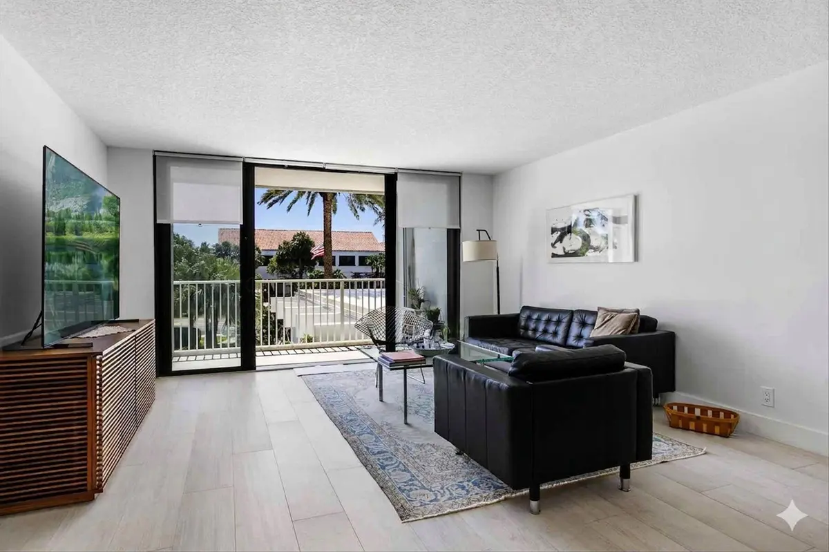 Living at 2860 S Ocean Boulevard 216, Palm Beach