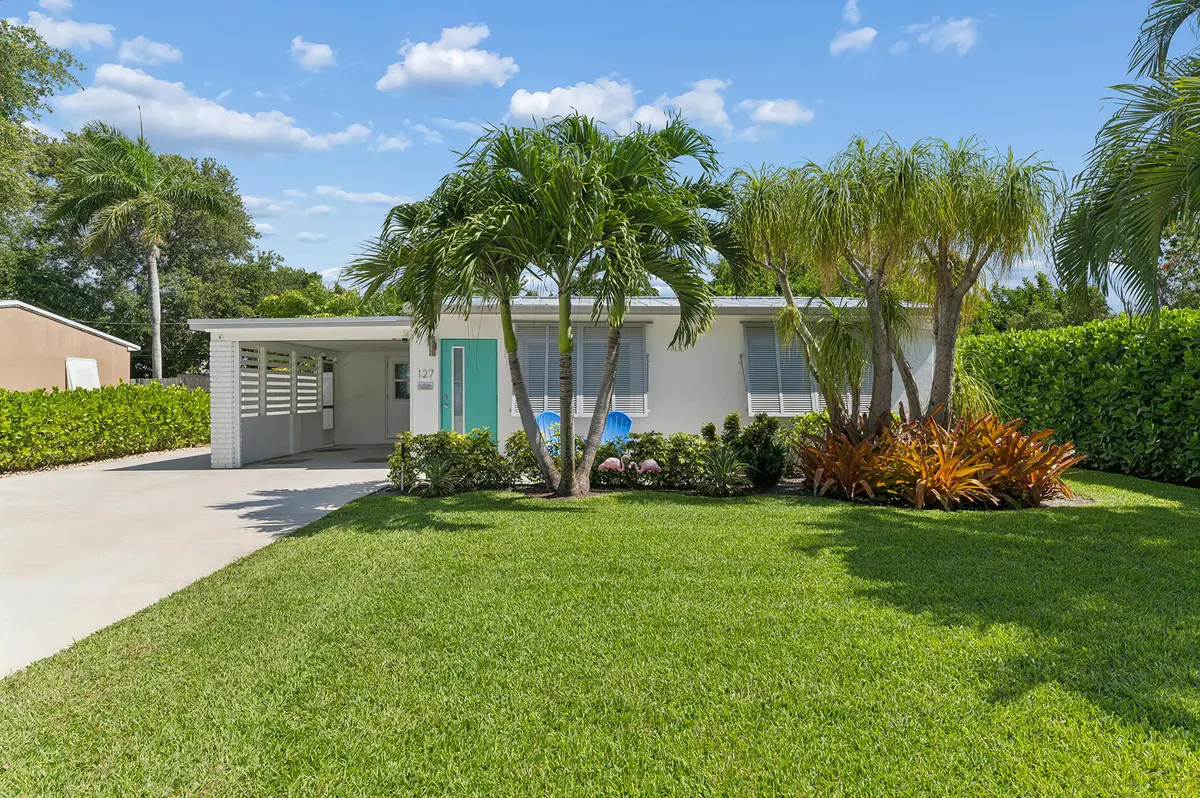 Front at 127 SW 10th Avenue, Boynton Beach
