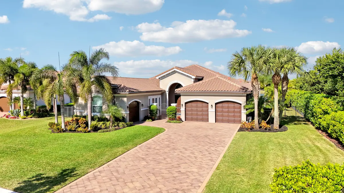 Front at 7754 Maywood Crest Drive, Palm Beach Gardens
