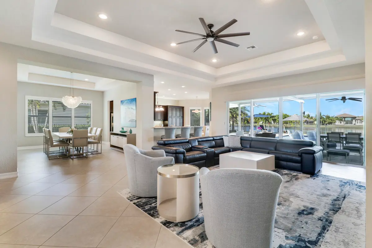 Livingroom at 7754 Maywood Crest Drive, Palm Beach Gardens