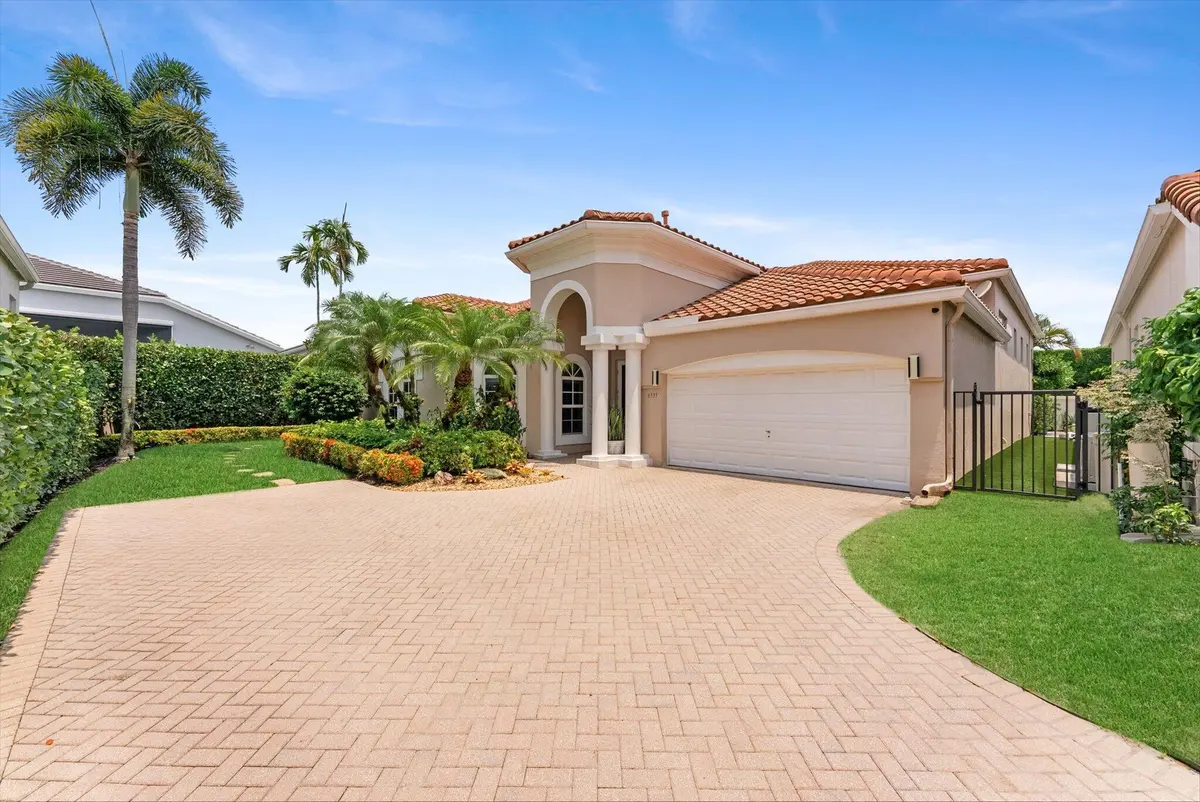 Front at 6533 Somerset Circle, Boca Raton