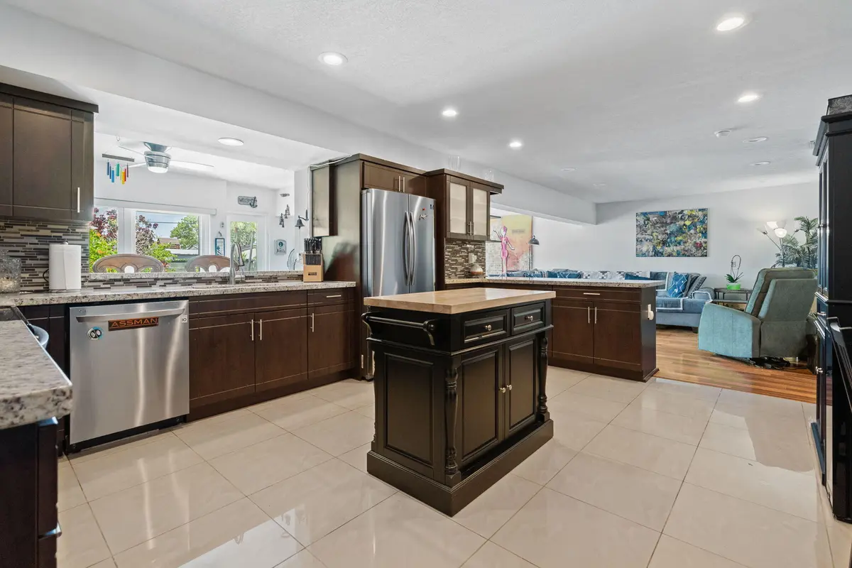 13-web-or-mls-4921-jackson-st at 4921 Jackson Street, Hollywood