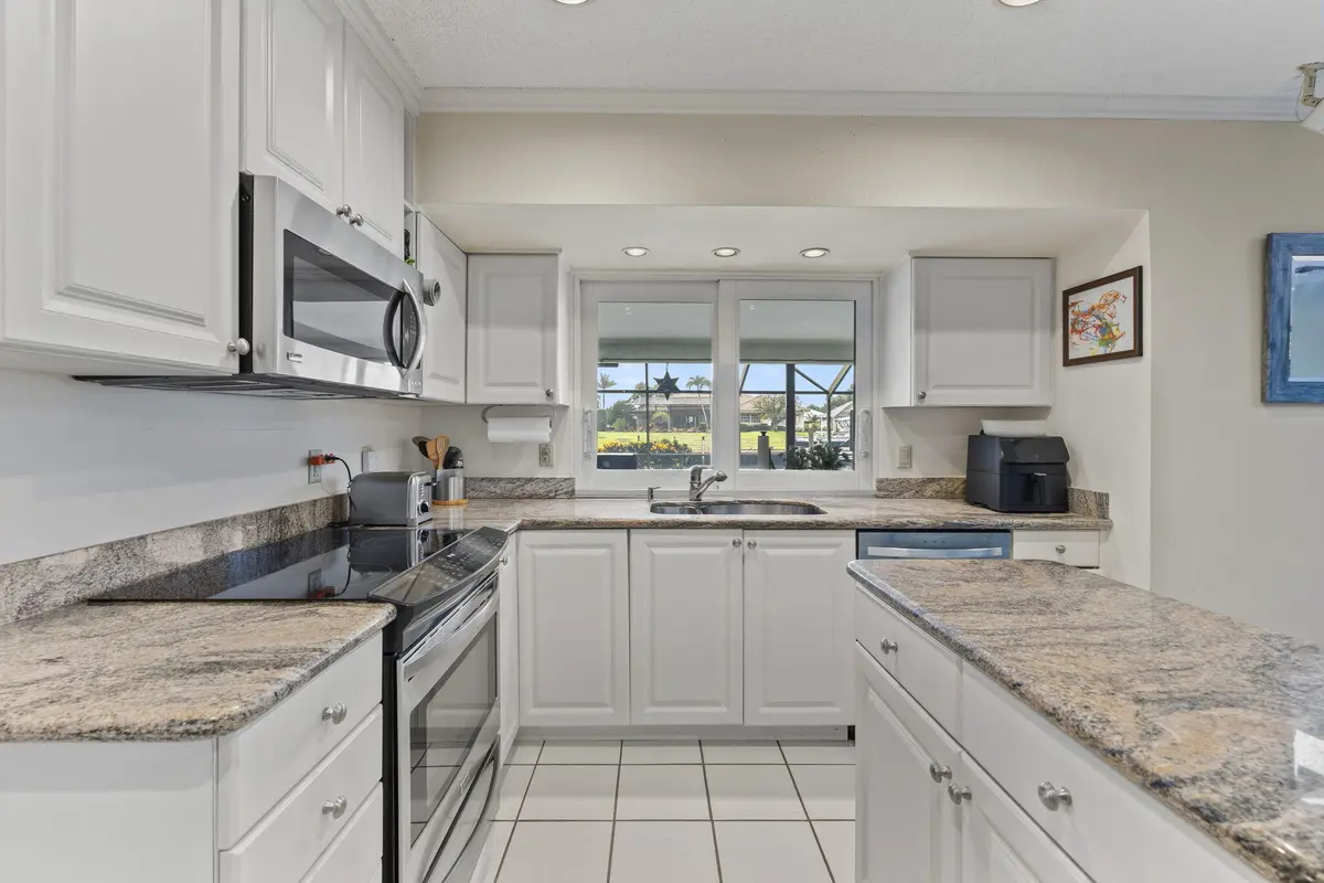 3-web-or-mls-DSC06476 at 3374 SE Fairway, Stuart