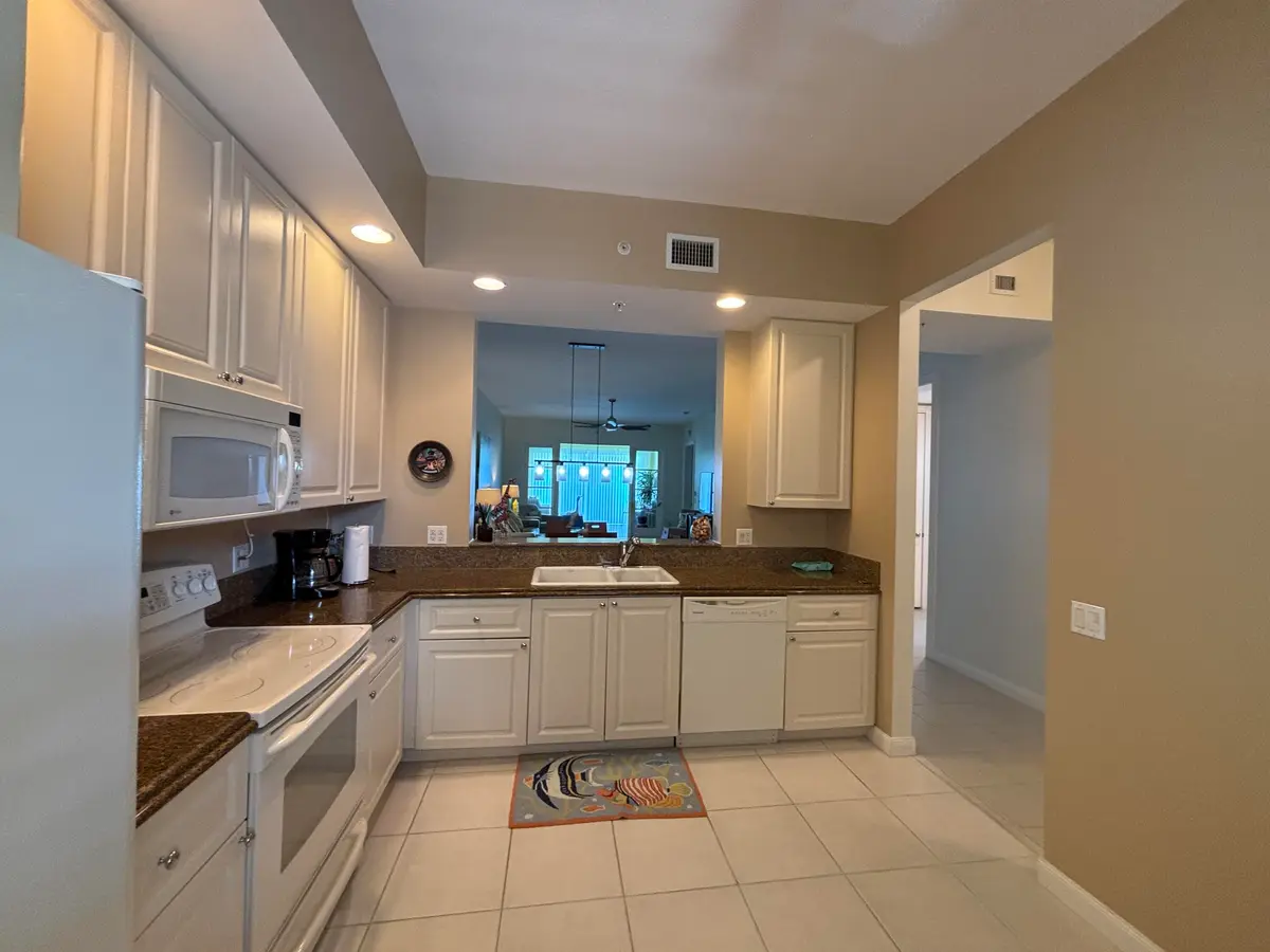 Kitchen at 29 Harbour Isle 102, Fort Pierce