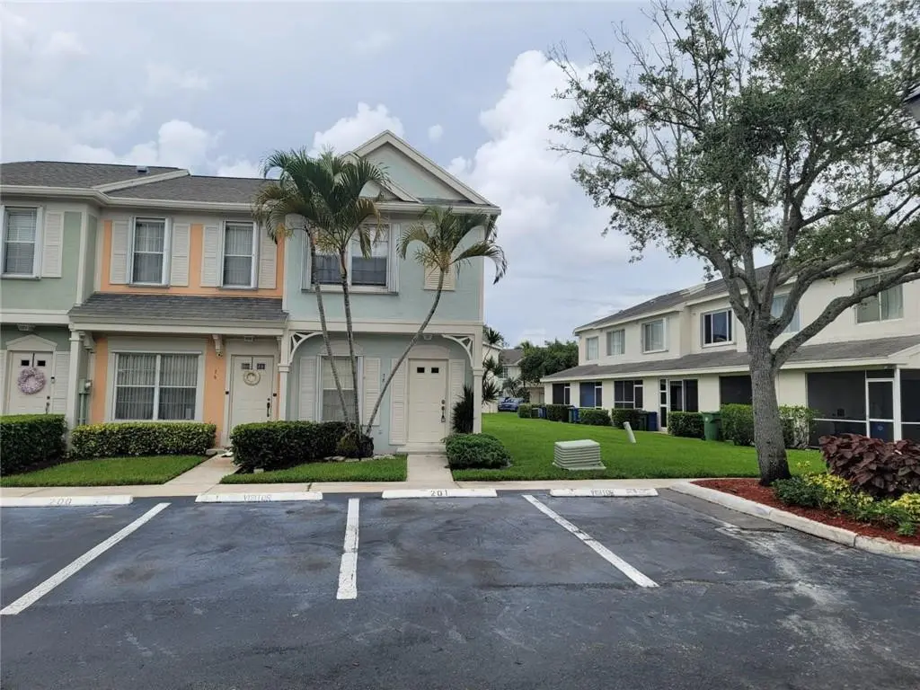 Photo 1 at 78 Simonton Circle, Weston