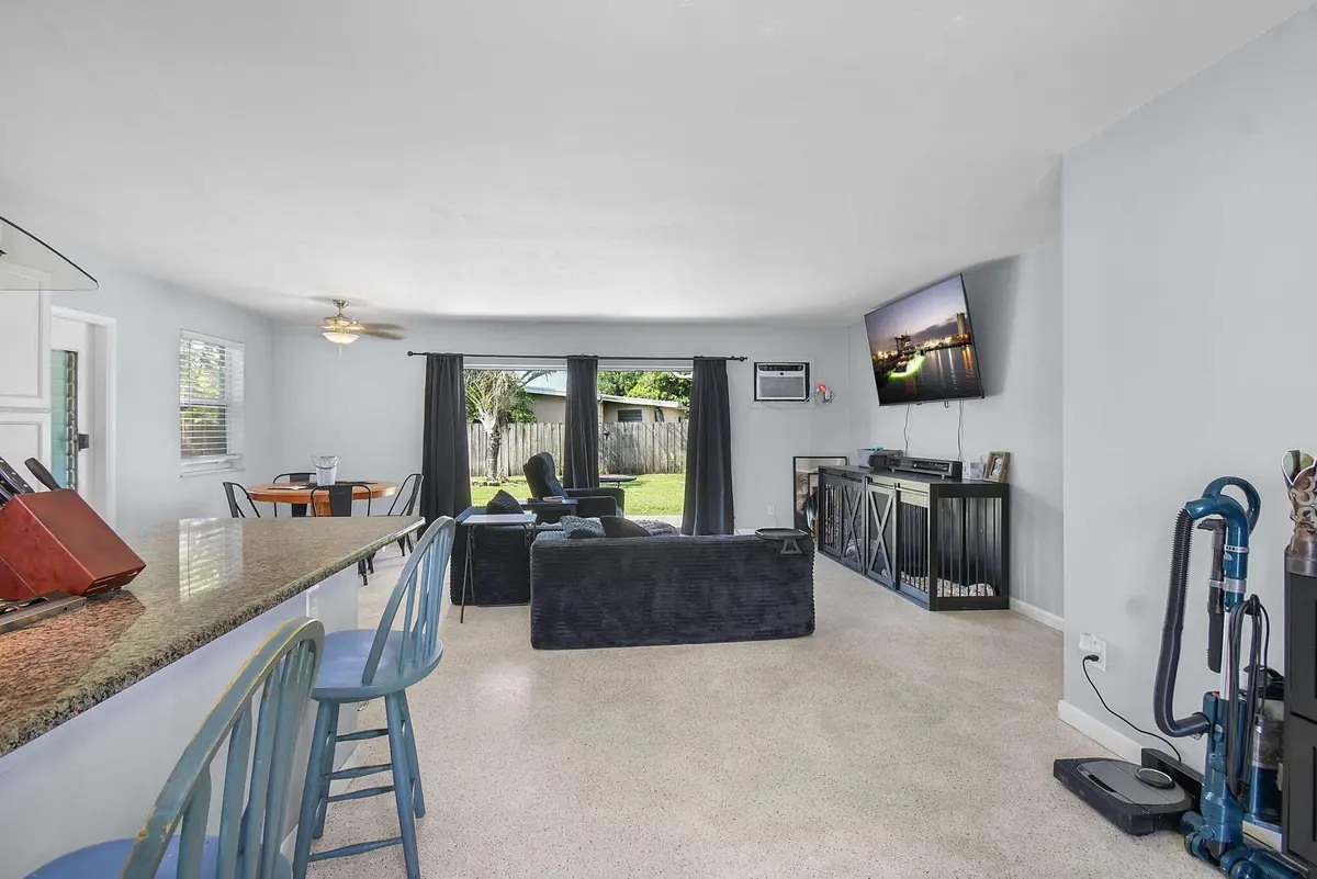 18-web-or-mls-500_2670 at 201 NE Prima Vista Boulevard, Port St. Lucie