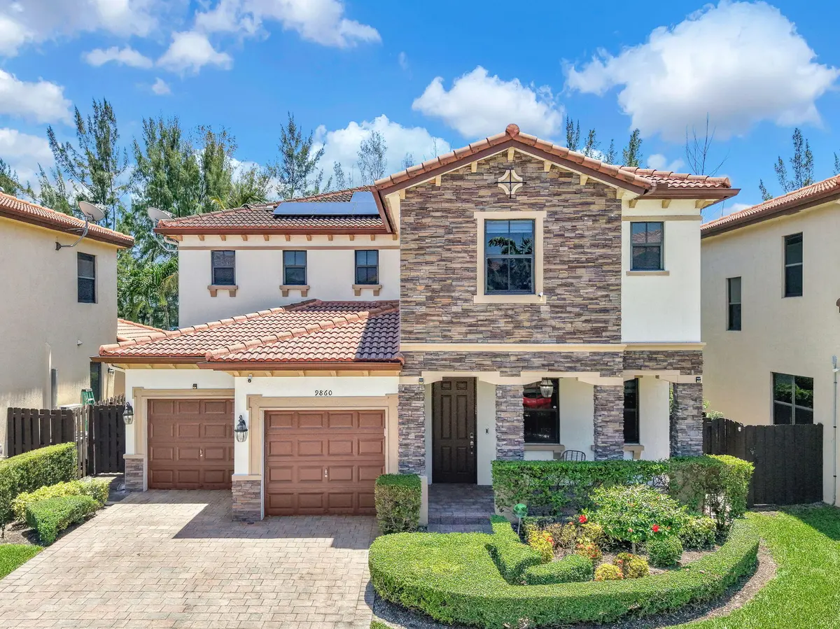 87-web at 9860 NW 86th Terrace, Doral