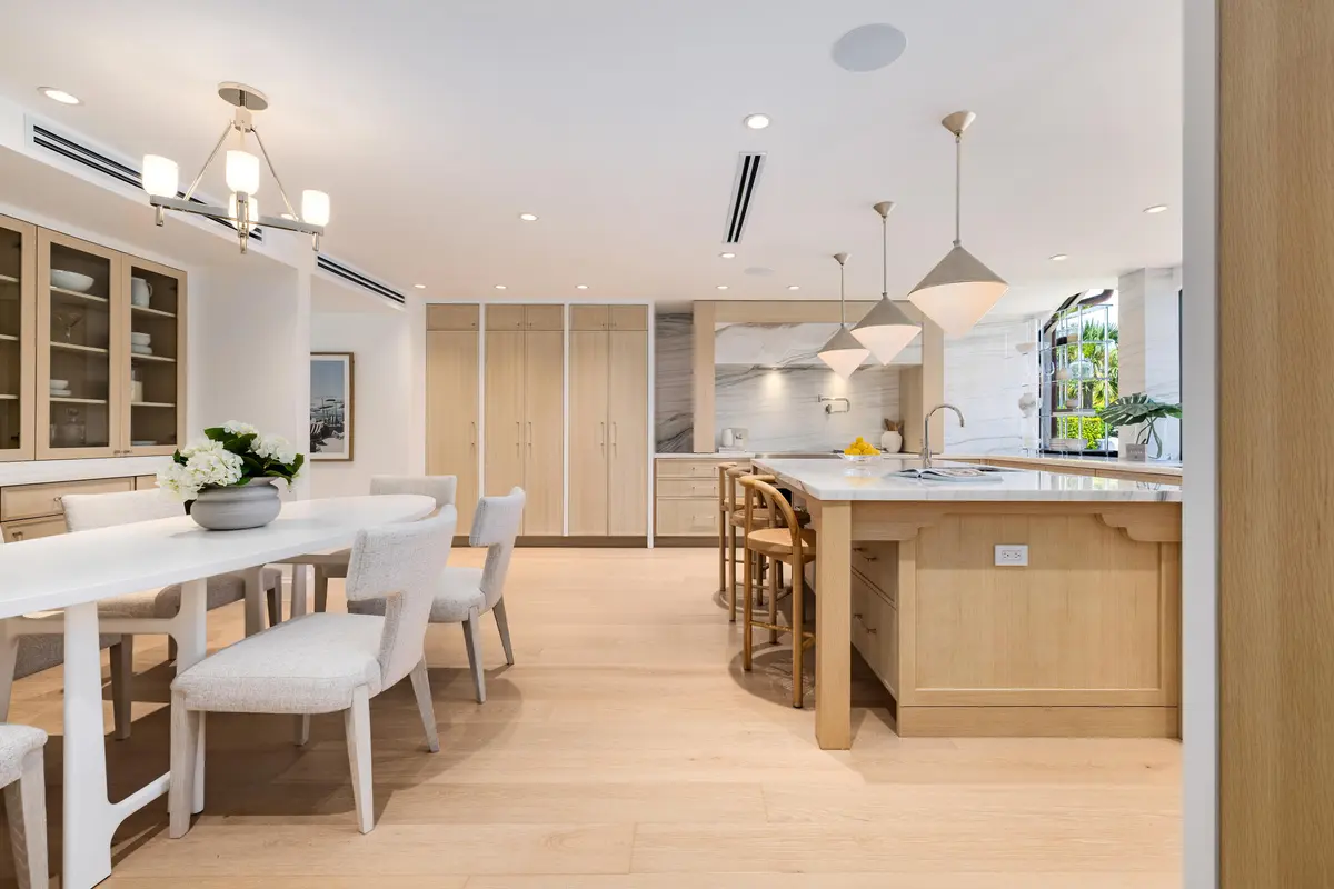 5_et6a0203 at 260 Everglade Avenue, Palm Beach