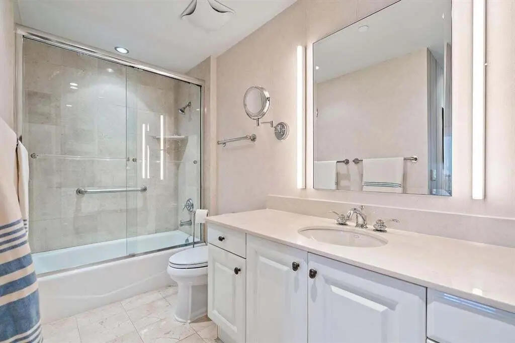 20250819183915311091000000-o at 800 Ocean Drive 1104, Juno Beach