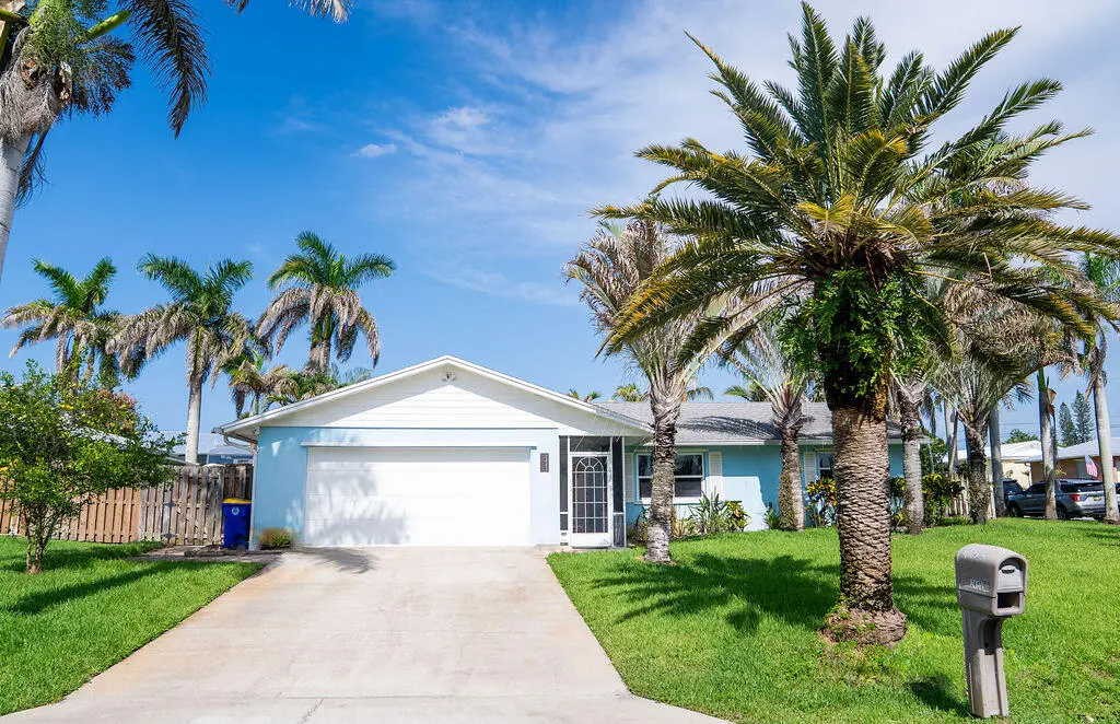 DSC09446 at 2445 NE 16th Court, Jensen Beach