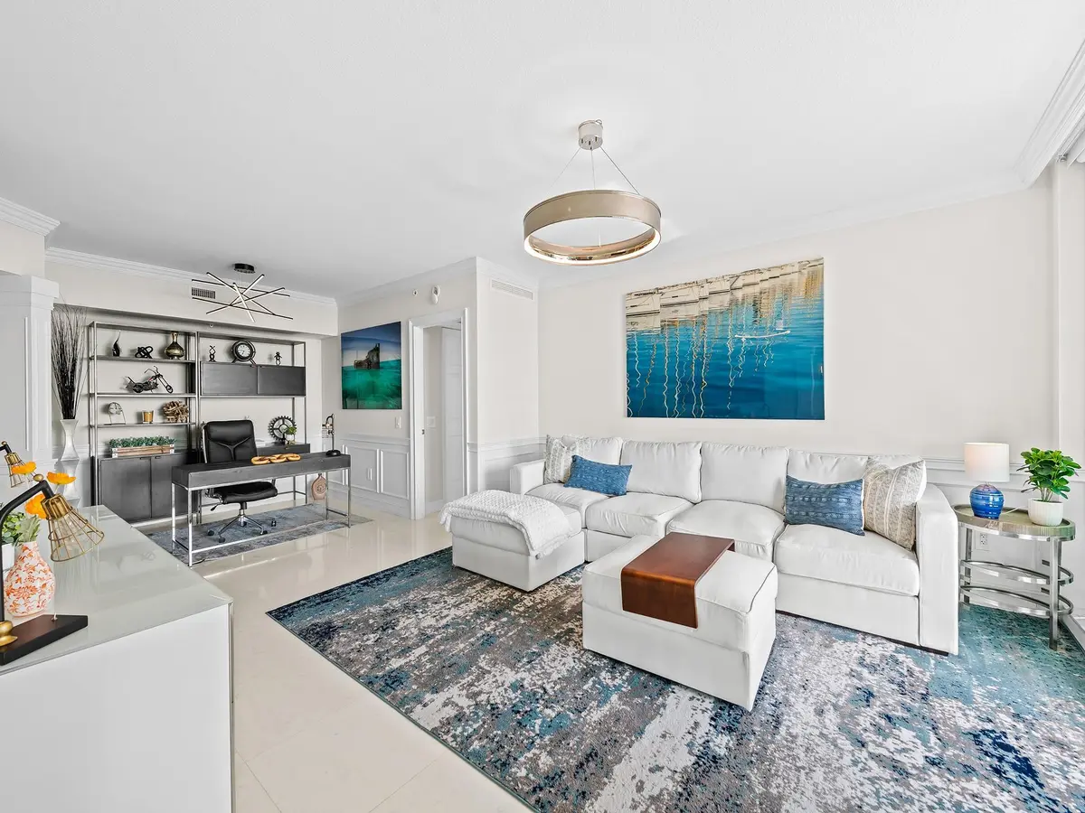 Photo 4 at 411 N New River Drive 3402, Fort Lauderdale