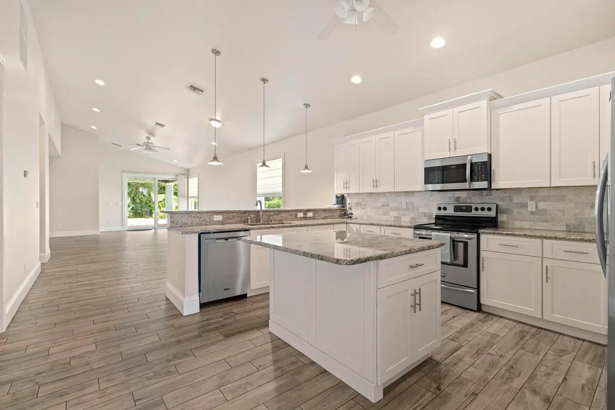 1006 SW 34th Terrace at 1006 SW 34th Terrace, Palm City