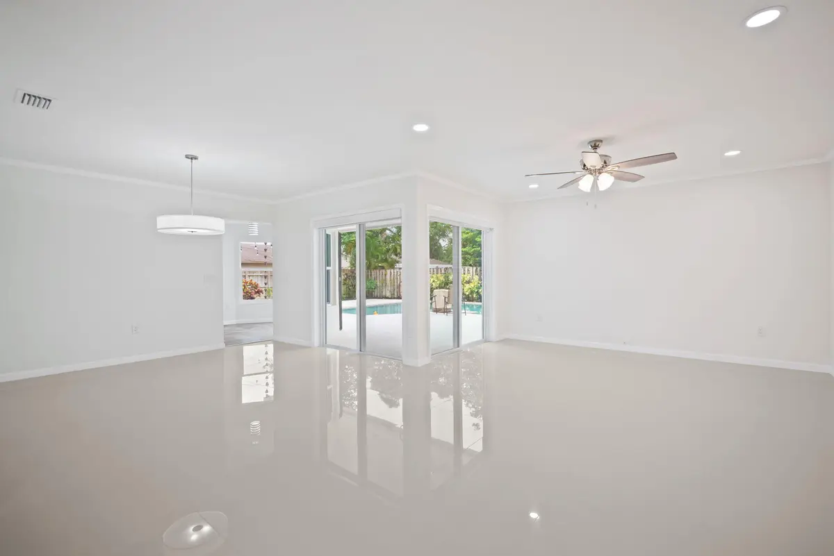 6-web-or-mls-561-sw-168th-terrace at 561 SW 168th Terrace, Weston