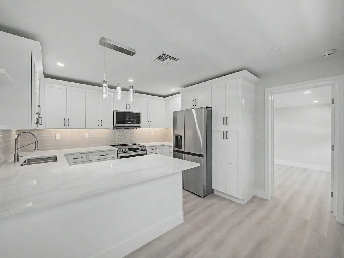 5-web-or-mls-011 at 9298 Birmingham Drive, Palm Beach Gardens