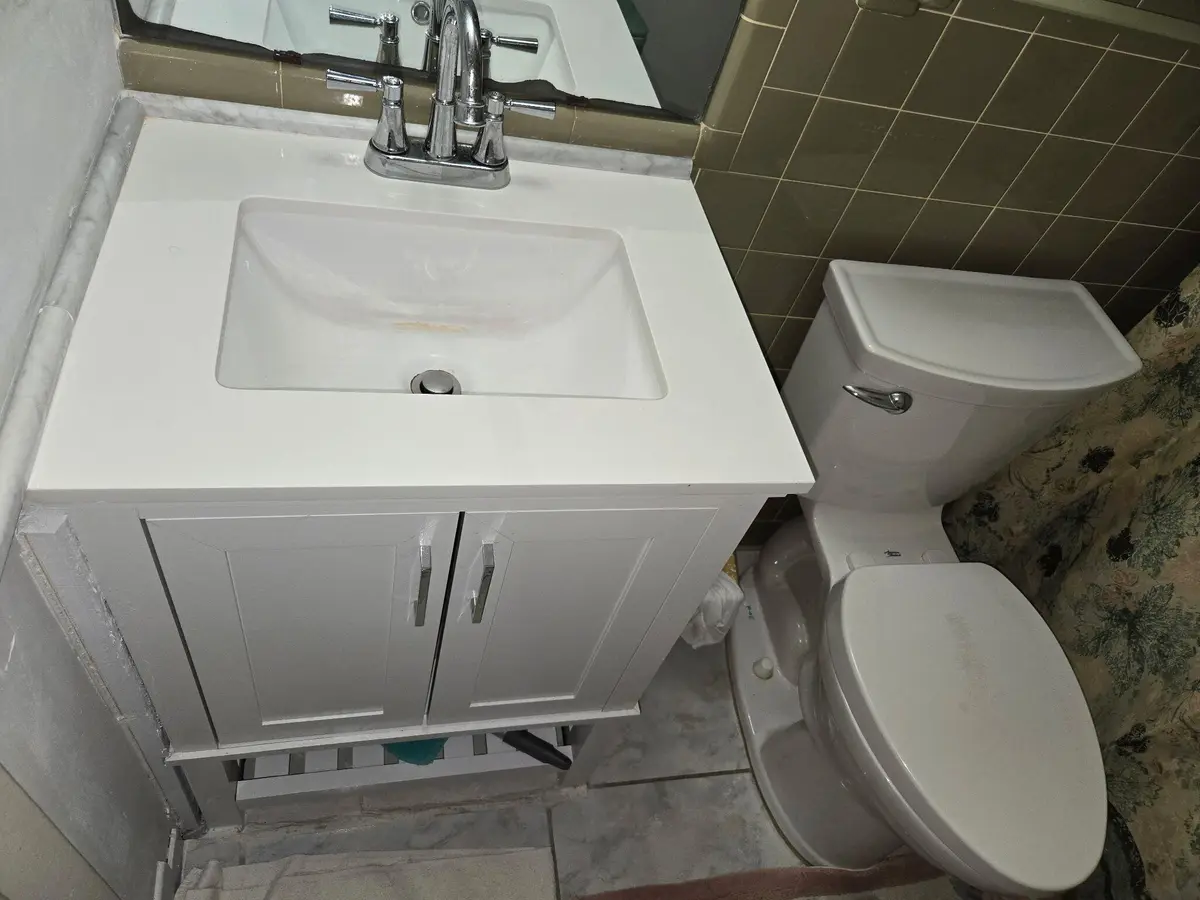 Master Bathroom at 3101 Hibiscus Avenue, Fort Pierce