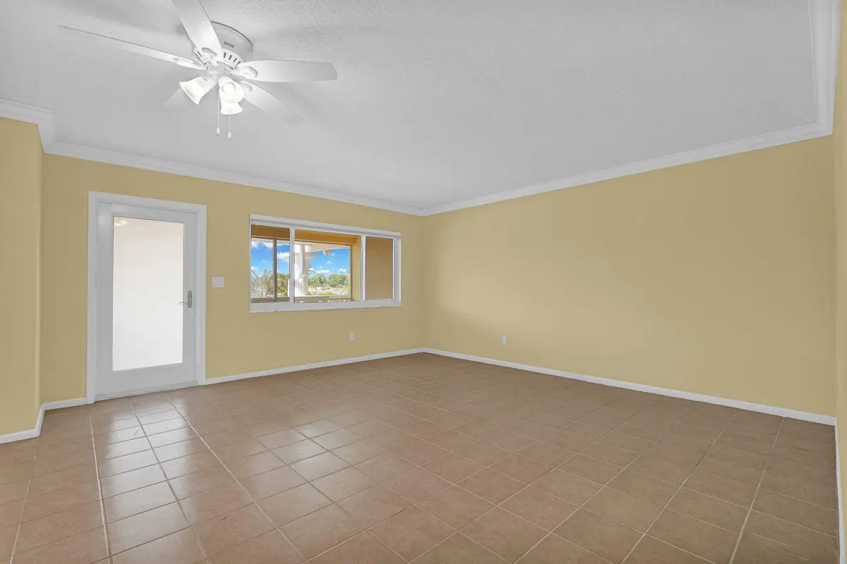 37-web-or-mls-DSC01345 at 2121 NE 68th Street 209, Fort Lauderdale