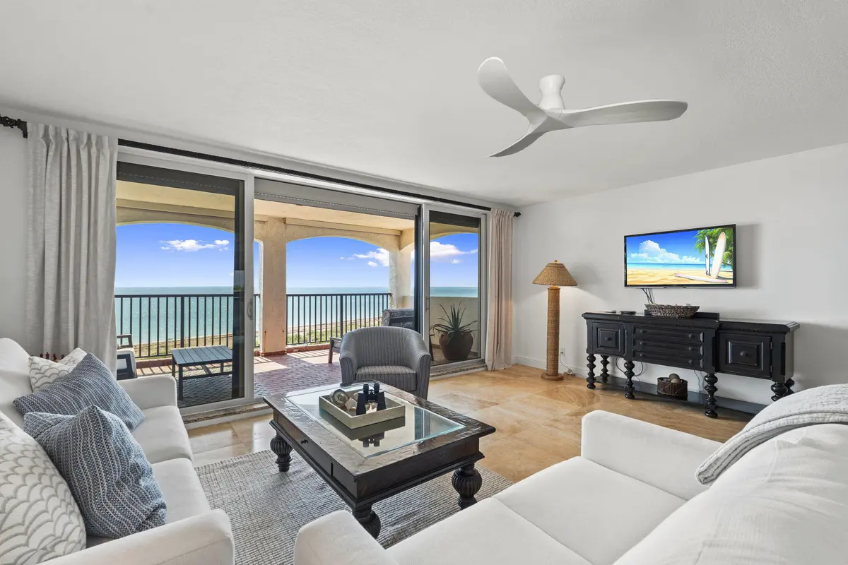 44-web-or-mls-DSC05499 at 4651 NE Ocean Boulevard B-29, Jensen Beach