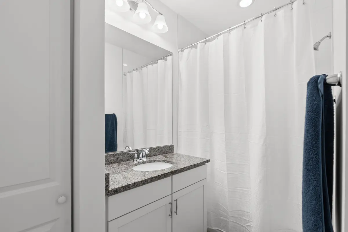Full Bath 1 at 16330 Oakview Drive, Westlake