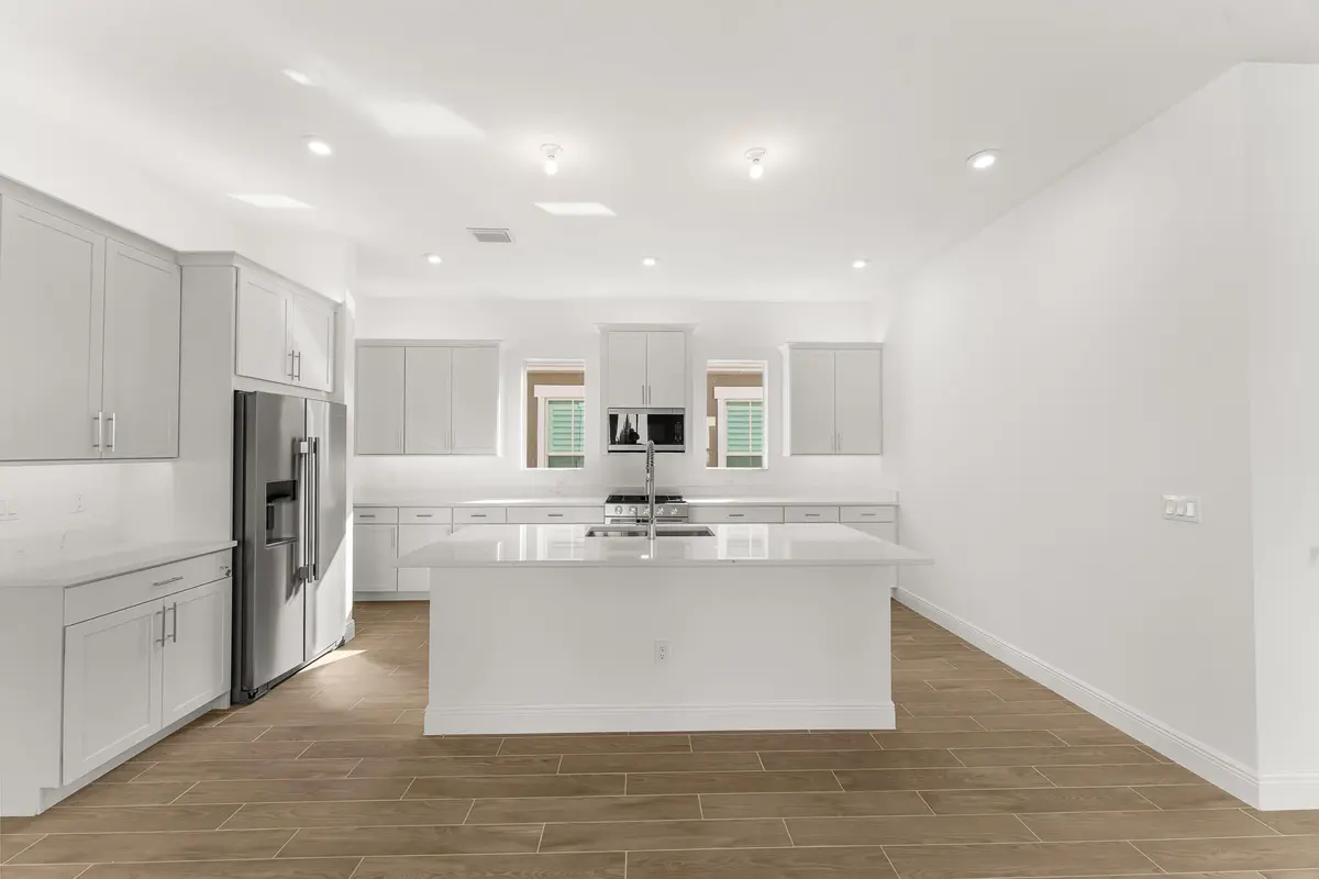 US_SEF_CROWN_LOT 249_KITCHEN at 861 SW Newfield Avenue, Palm City