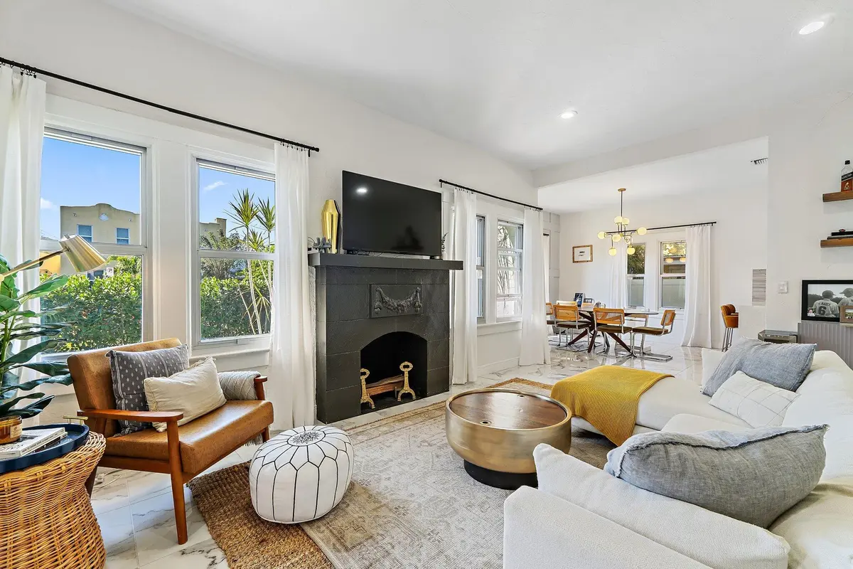 Living Room at 423 Avenida Alegre, West Palm Beach