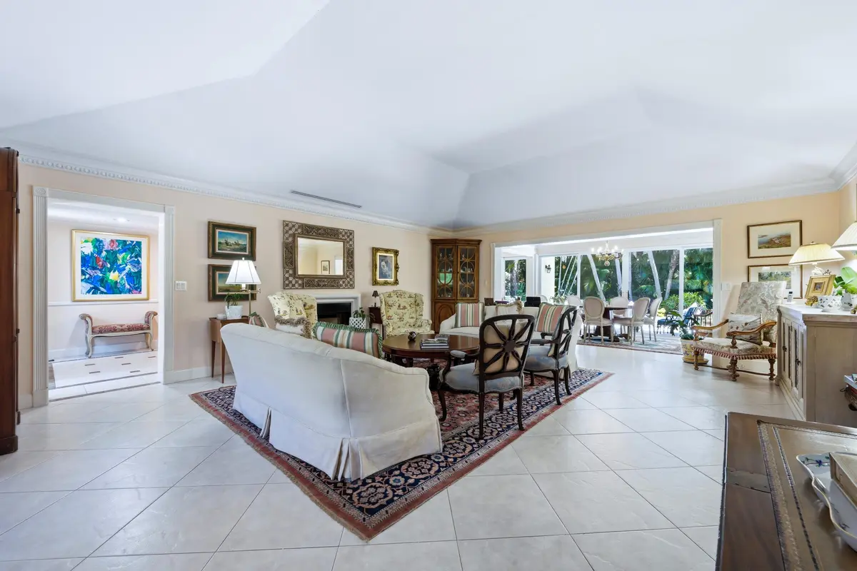 DSC_0971 at 265 Fairview Road, Palm Beach