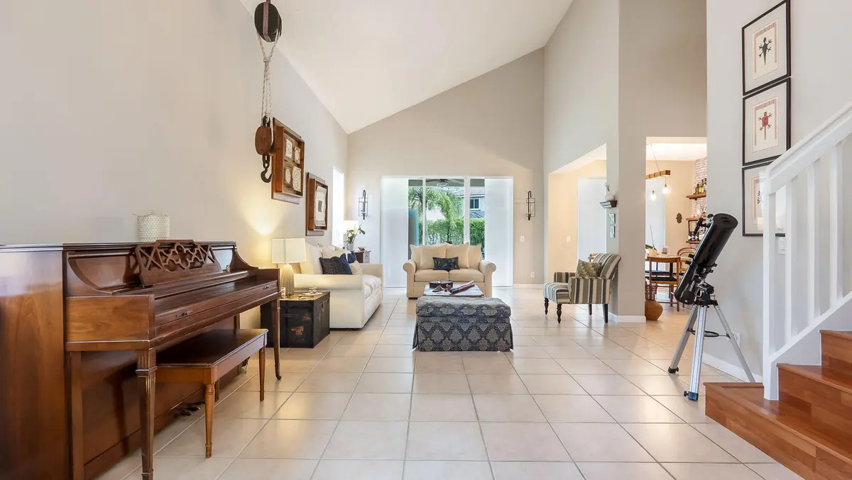 44-web-or-mls-DSC03928 at 4411 Stone Ridge Way, Weston