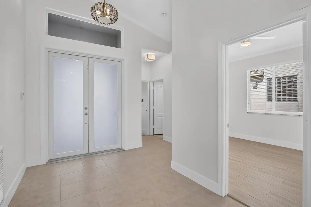 CMV Realty-Laguna Isles-Pembroke Pines at 19303 SW 60th Court, Pembroke Pines