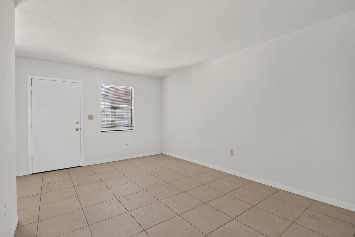 50-web-or-mls-2141-1227 at 2141 NE 42nd Street 204, Lighthouse Point