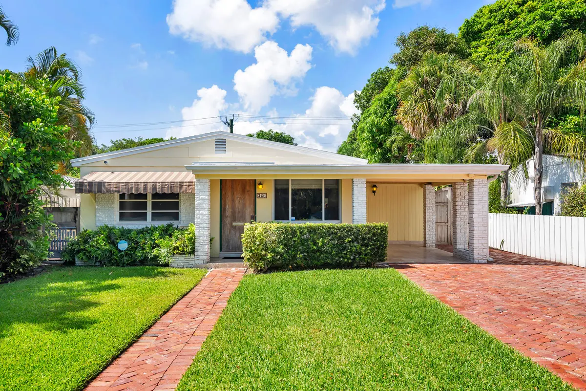 low-2 at 326 Marlborough Place, West Palm Beach