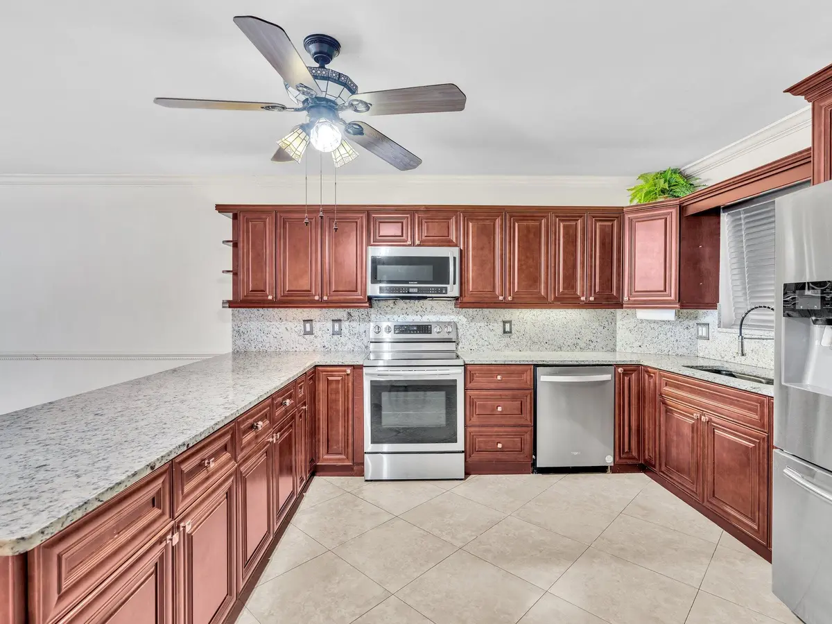 FPP00281 at 3031 NE 51st Street 403w, Fort Lauderdale