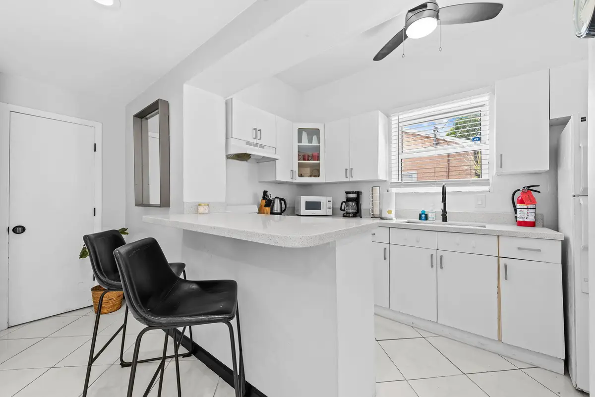 2-web-or-mls-_BWP6365 at 1947 Adams Street 1-2, Hollywood
