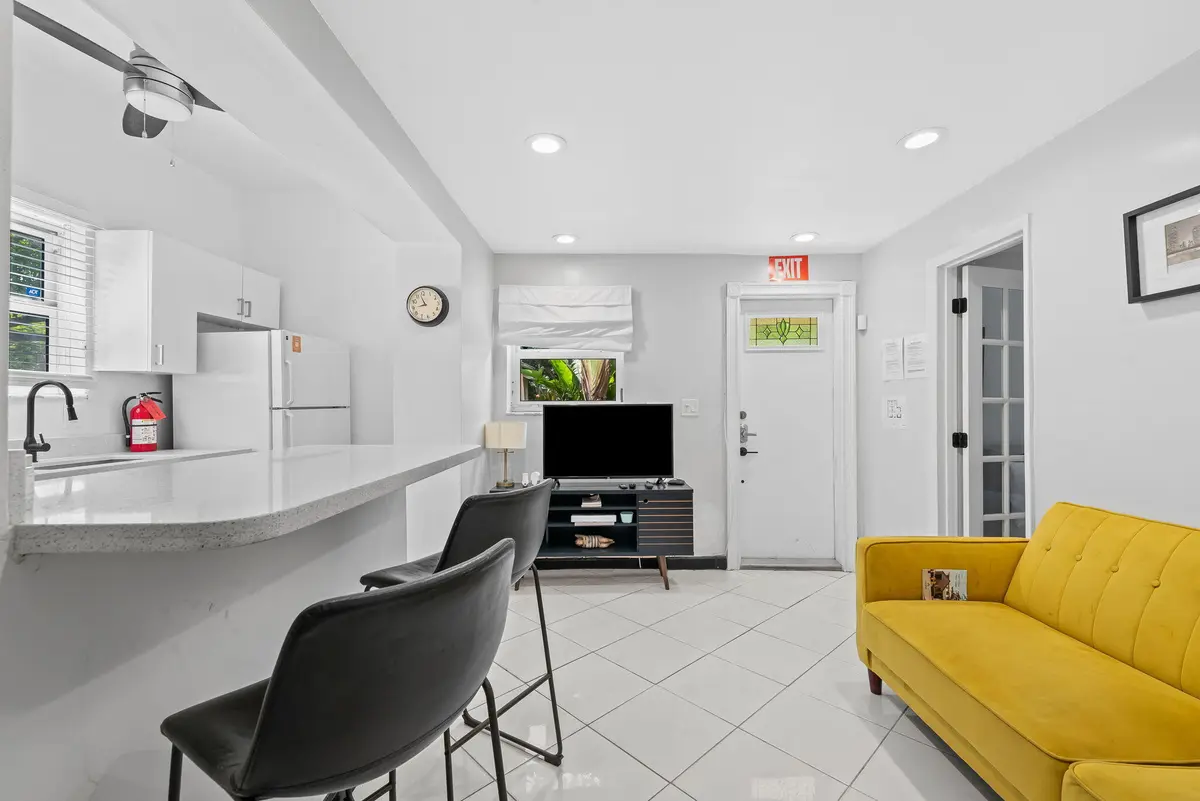 5-web-or-mls-_BWP6374 at 1947 Adams Street 1-2, Hollywood