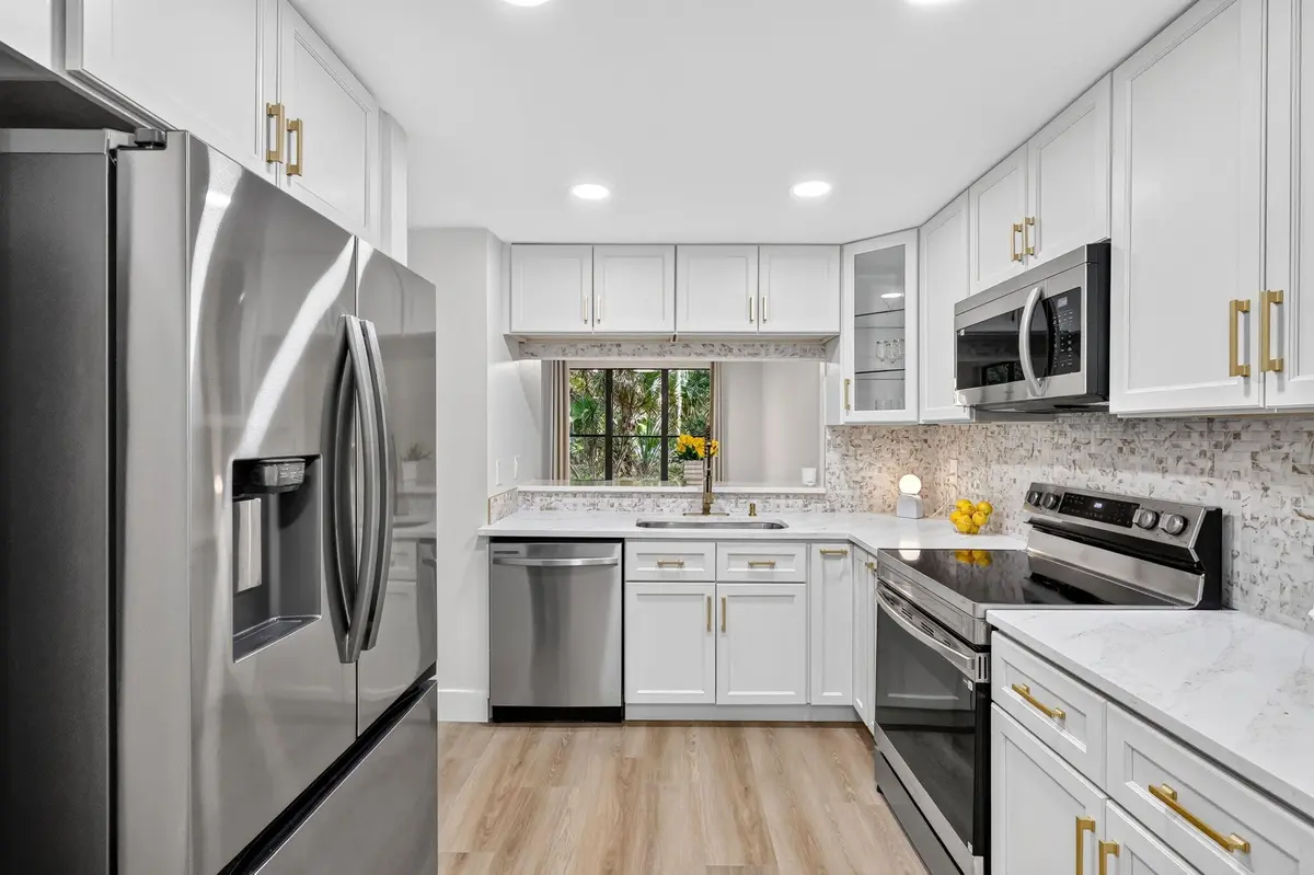 RENOVATED KITCHEN at 5250 SE Seascape Way 102, Stuart