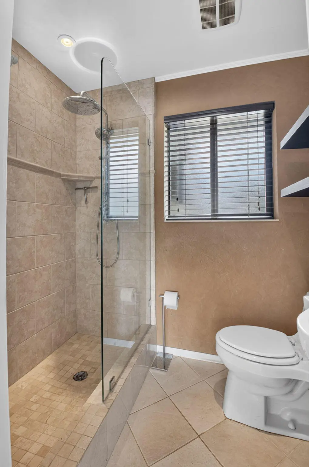 Primary Bathroom at 424 NW 12th Avenue, Boca Raton