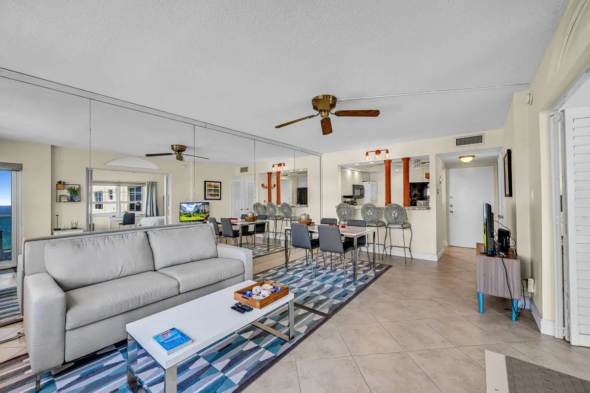 6000 N Ocean Blvd 8E 00010 at 6000 N Ocean Boulevard 8e, Lauderdale-By-The-Sea