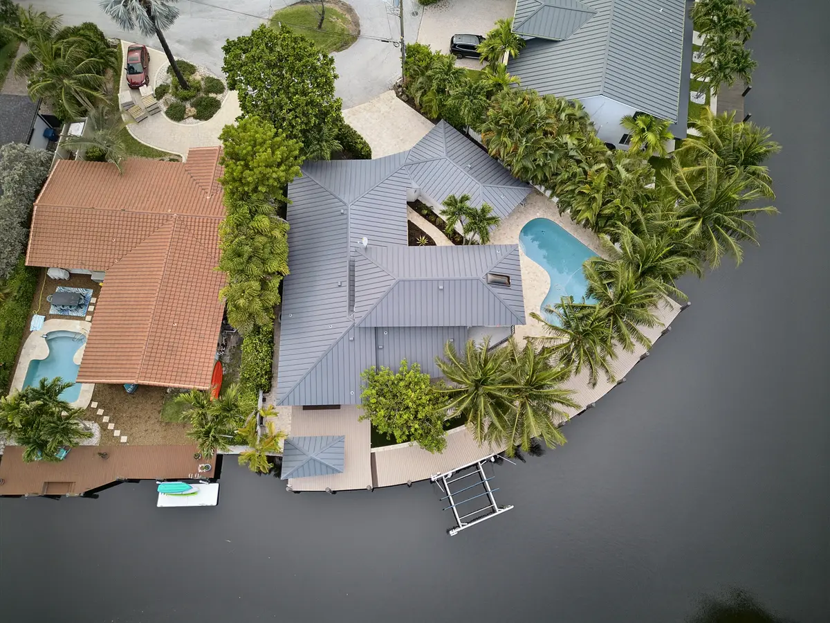 tuchow-6 at 2056 NE 21st Court, Wilton Manors