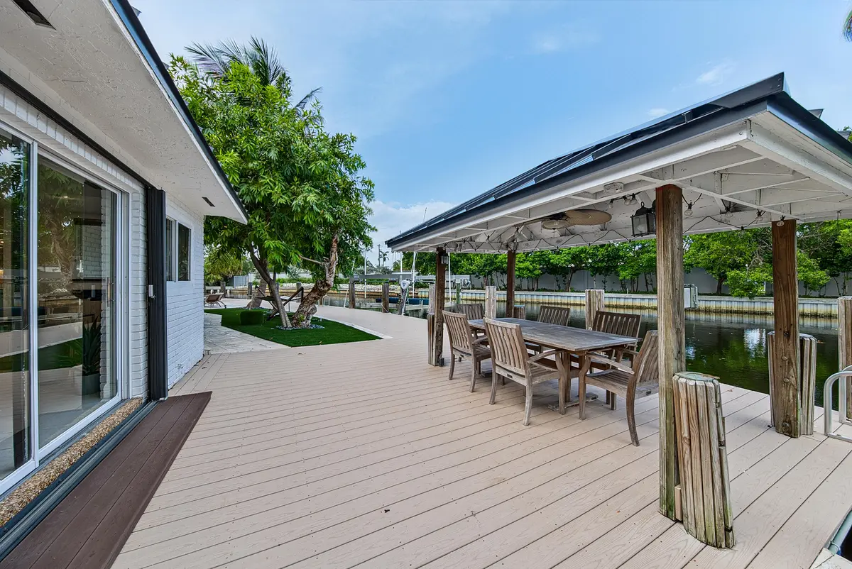 tuchow-8 at 2056 NE 21st Court, Wilton Manors