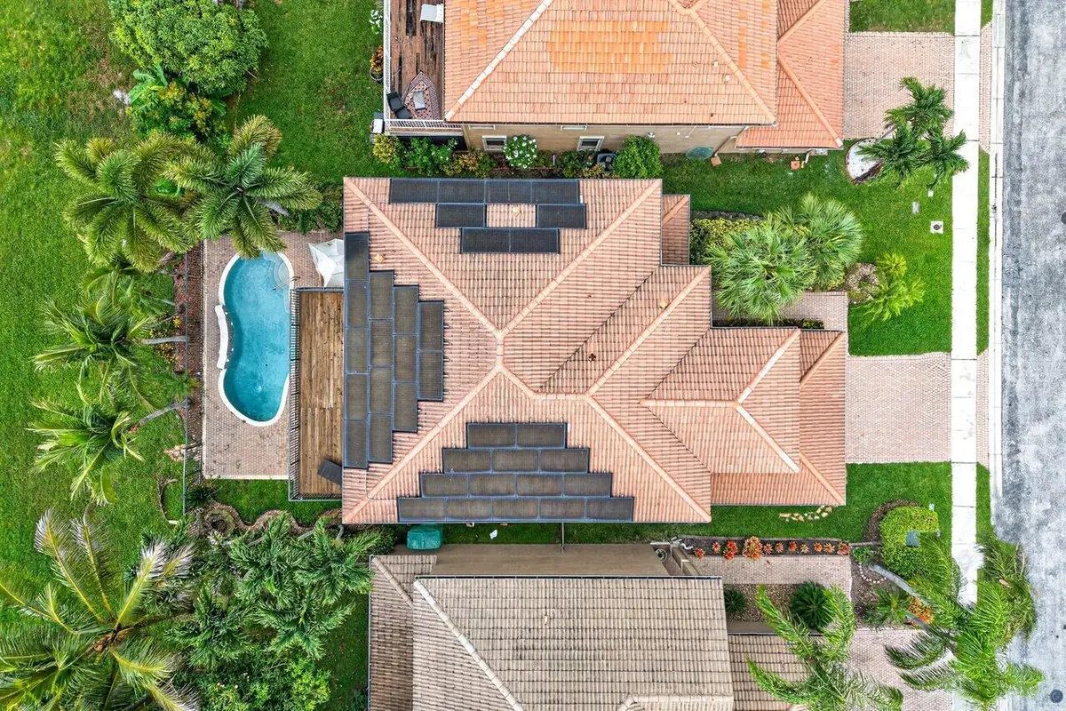 Solar Panel Ariel at 5347 Island Gypsy Drive, Greenacres