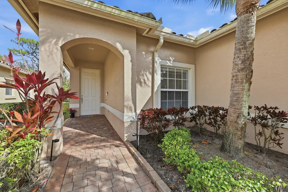 4_8p3a4019 at 362 NW Granville Street, Port St. Lucie