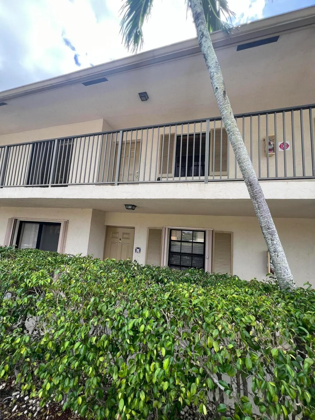 45 8 at 960 NW 45th Street B-6, Deerfield Beach