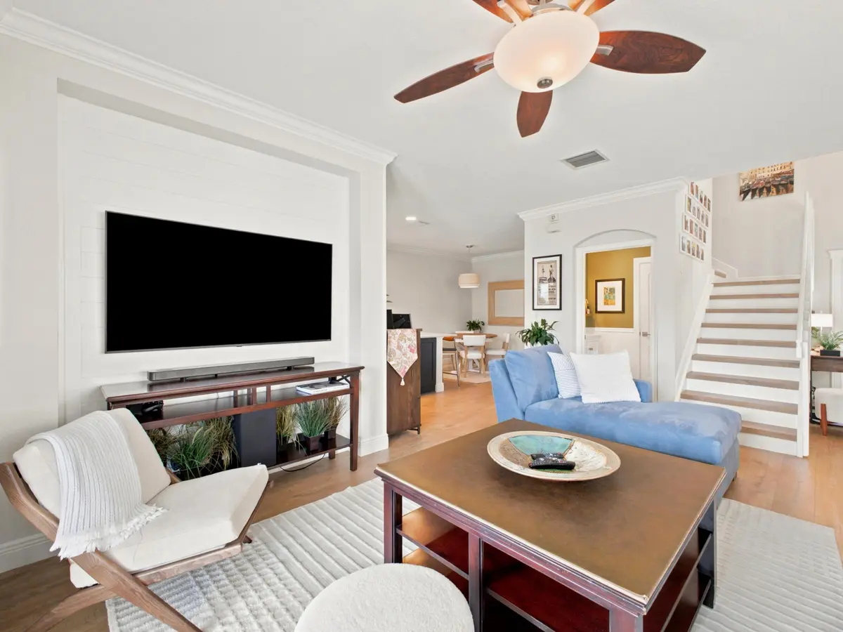 Living to Stairs Dining at 4302 Windmill Palm Way, Greenacres